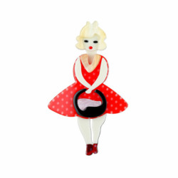 Queisha - Broche rouge