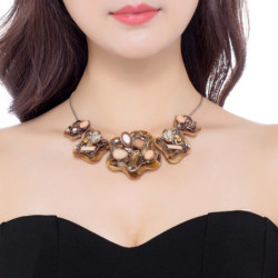 Olivia - Collier marron 2