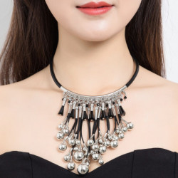 Walburga - Collier 2