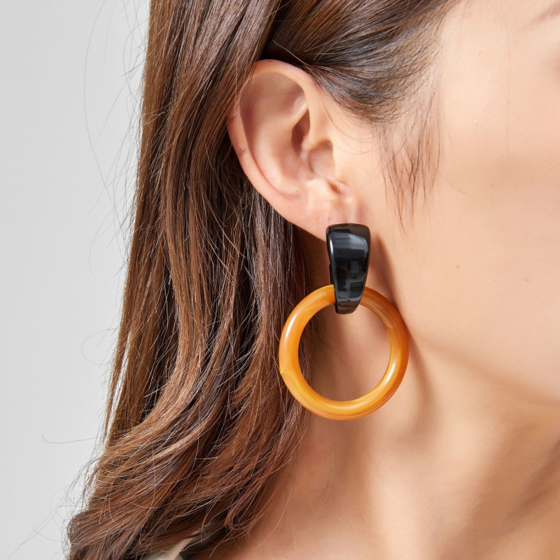 Abeda - Boucle d'oreille tige marron