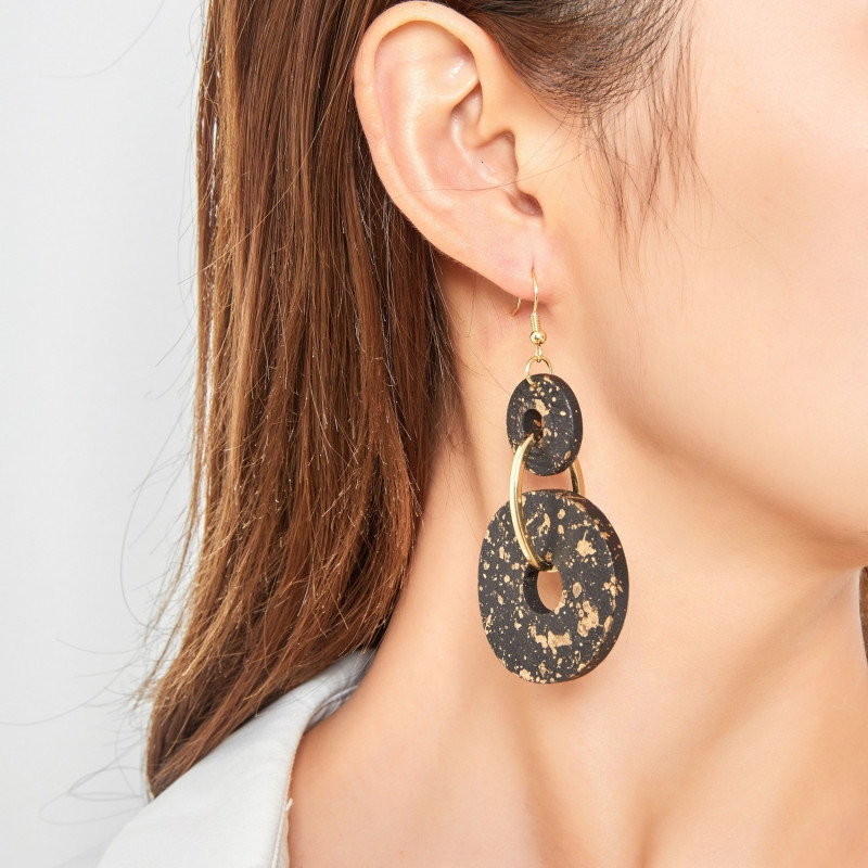 Taafi - Boucle d'oreille crochet noire