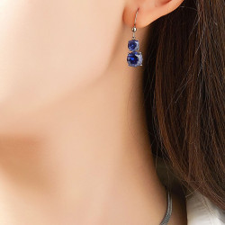 Ullalena - Boucle d'oreille rouge