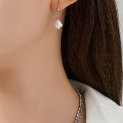 Urbi - Boucle d'oreille dorée