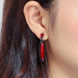 Lyra - Boucles d'oreilles tige rouge 2