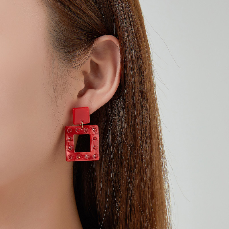 Edita - Boucle d'oreille tige Rouge
