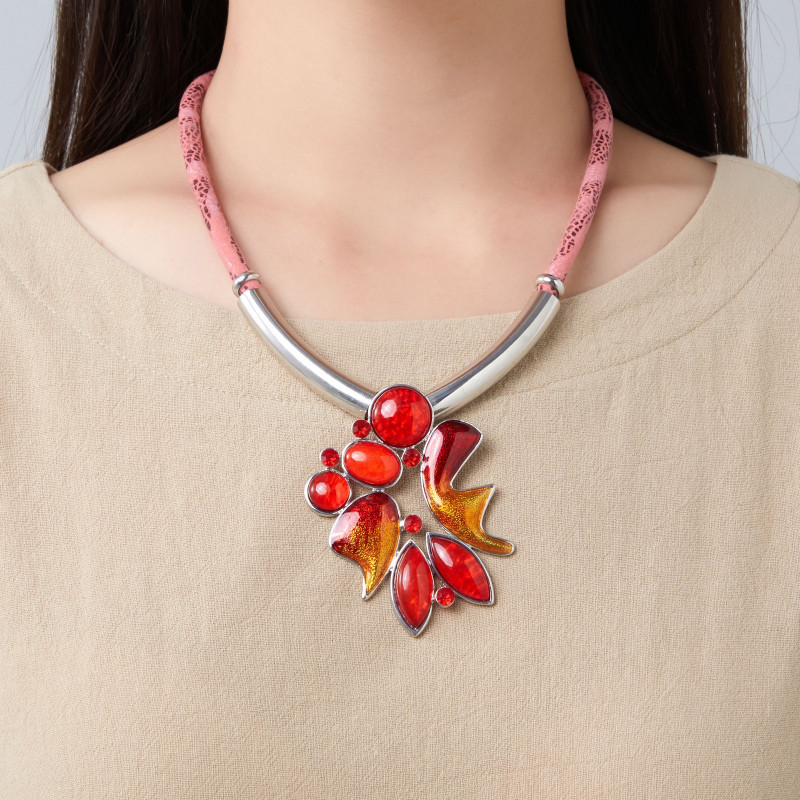 Tarisai - Collier Rouge