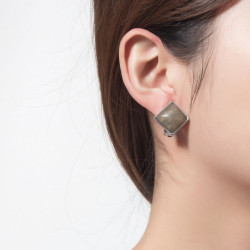 Coletta - Boucle d'oreille clip kaki