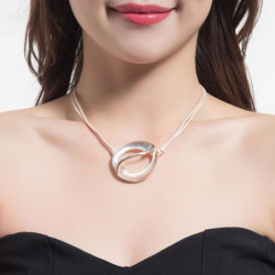 Hikari - Collier rose