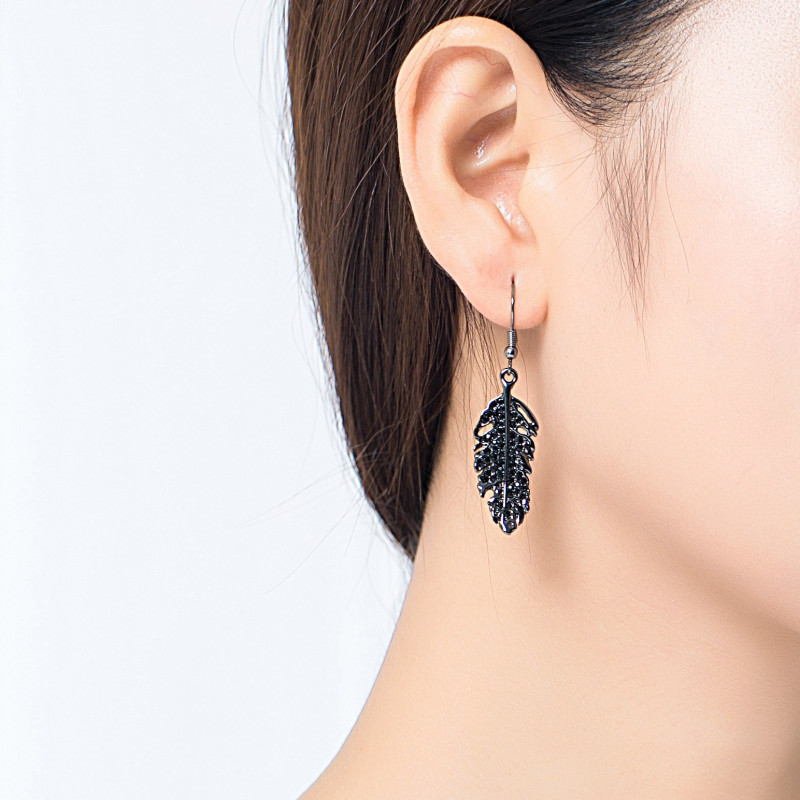 Kalie - Boucles d'oreilles tige noir