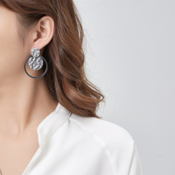 Hermine Boucles d'oreilles tige gun 2