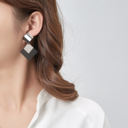 Ivanna Boucles d'oreilles clip noir