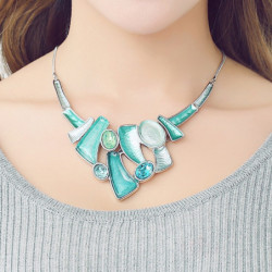 Cyliane Collier canard