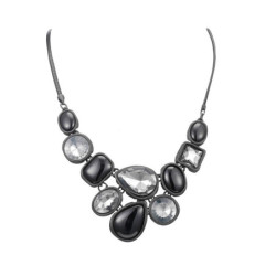Eva Collier noir