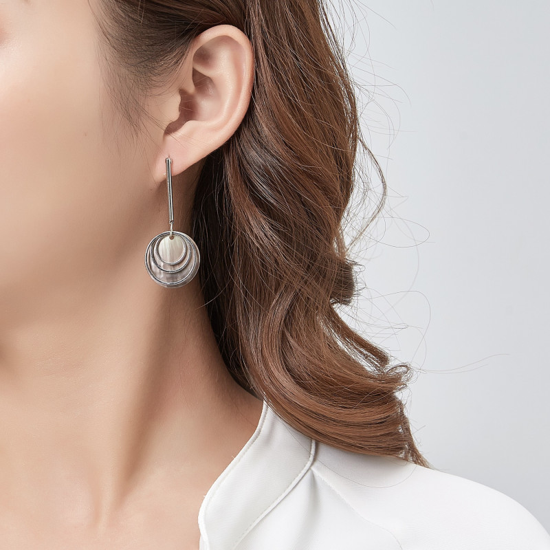 Sona Boucles d'oreilles tige noir