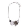 Fujita Collier blanc gris