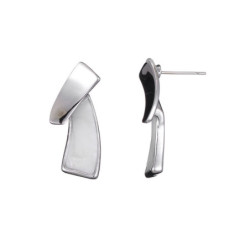 ARATA-Boucle d'oreille blanche