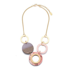 Salomé-Collier rose