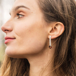 Winona Boucle oreille tige rouge