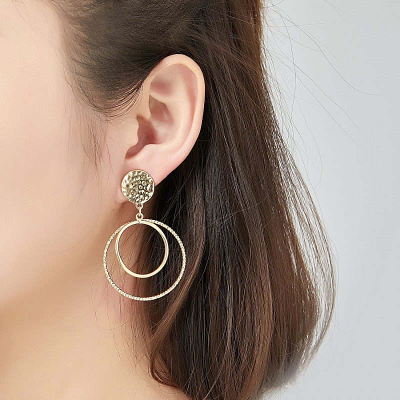 Ghanima - Boucle d'oreille clip dorée